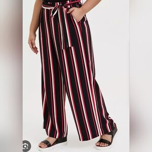 Nwt Torrid Pink striped wide leg pants Challis